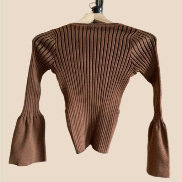 Few Moda Ribbed Bell Sleeve Brown Sweater Blouse - Picture 6 of 10
